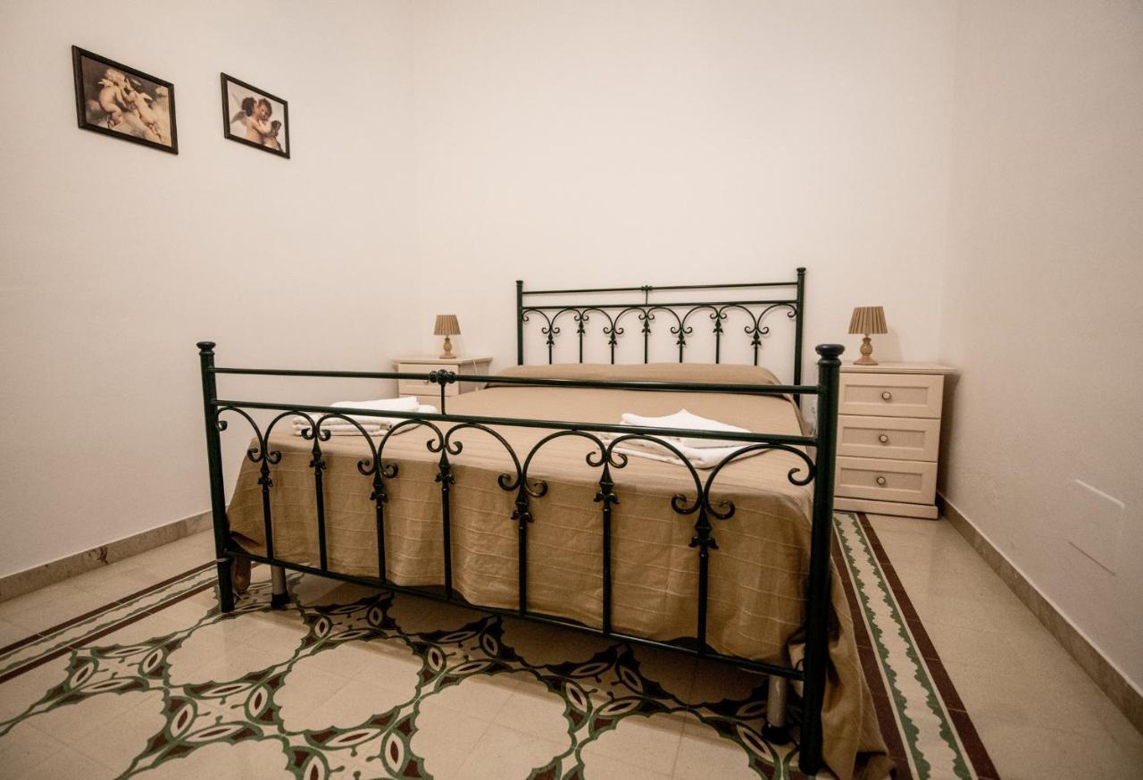 Staiti Apartments Trapani Eksteriør bilde